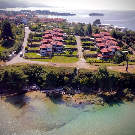 Villa In Cavo Kastri Residence Nikiti  Buitenkant foto