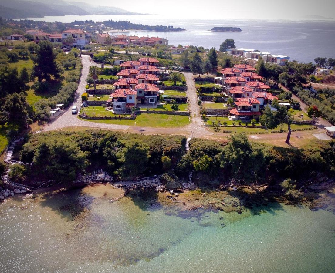 Villa In Cavo Kastri Residence Nikiti  Buitenkant foto